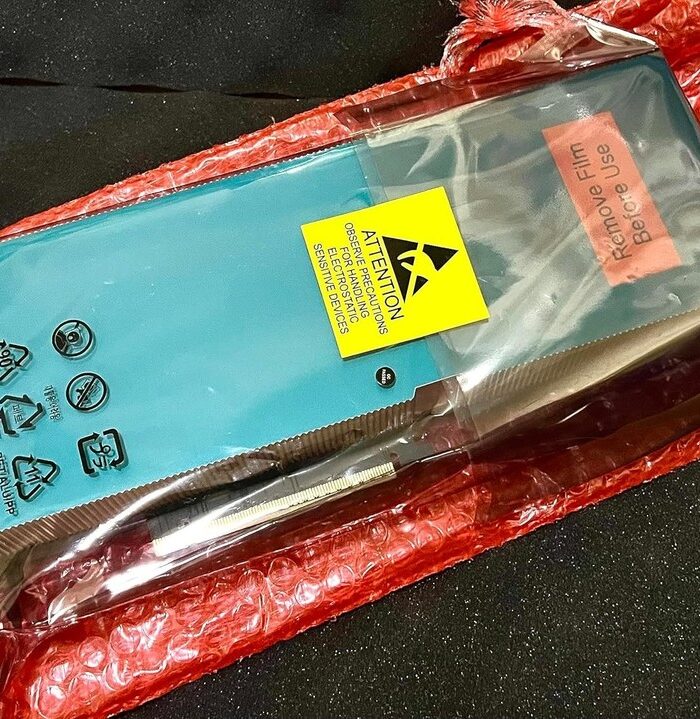 NEW Nvidia Tesla H100 80GB PCIe HBM2e Graphics Card 900-21010-0000-000